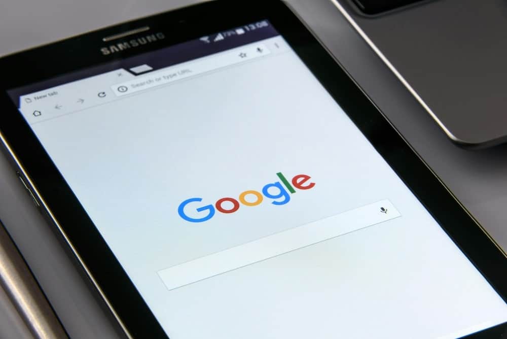 deutschland-recht.de ki anwalt kianwalt chatbot künstliche Intelligenz ai gesetzbuch gesetzesbücher